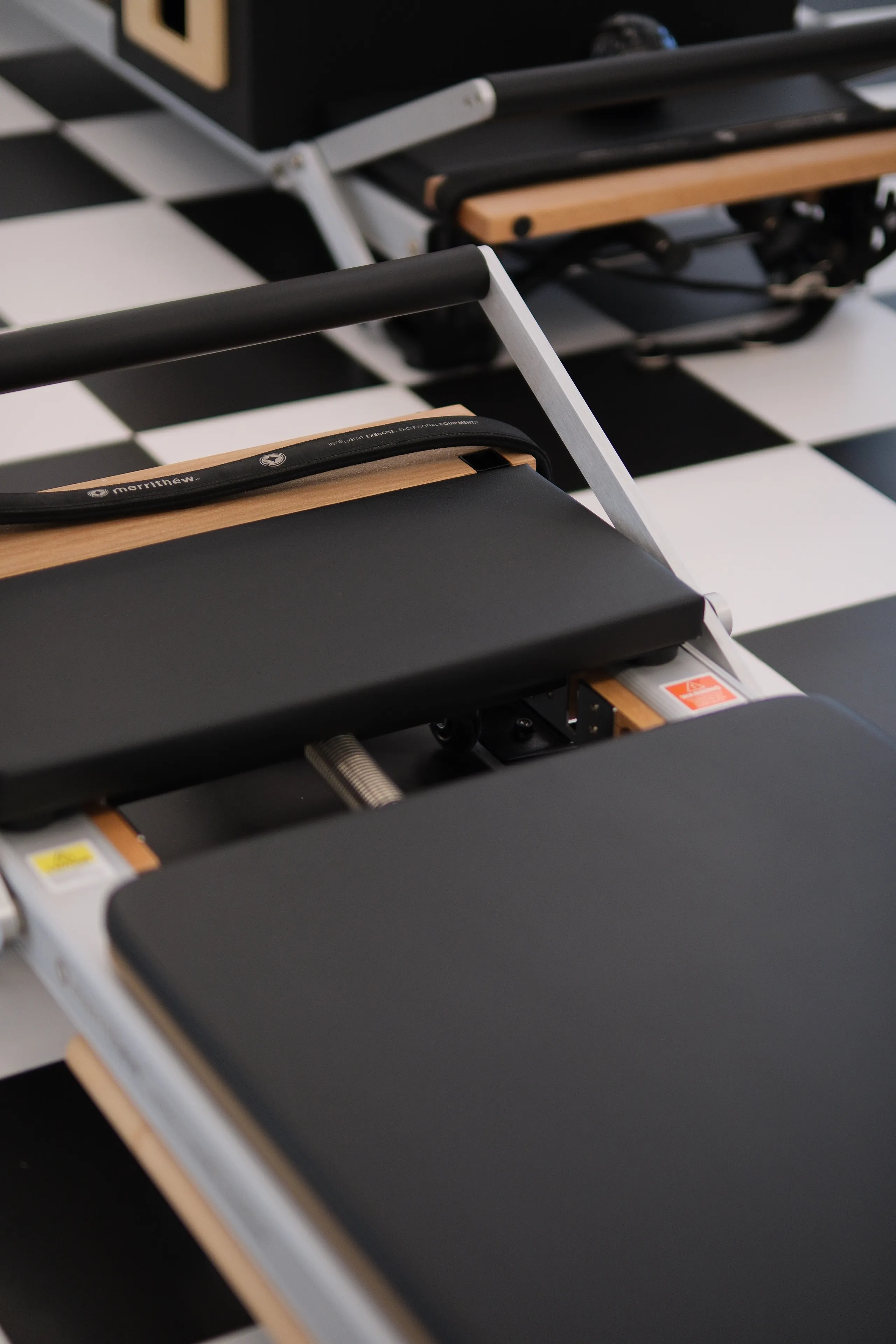 ציוד פילאטיס מקצועי בסטודיו ARIA